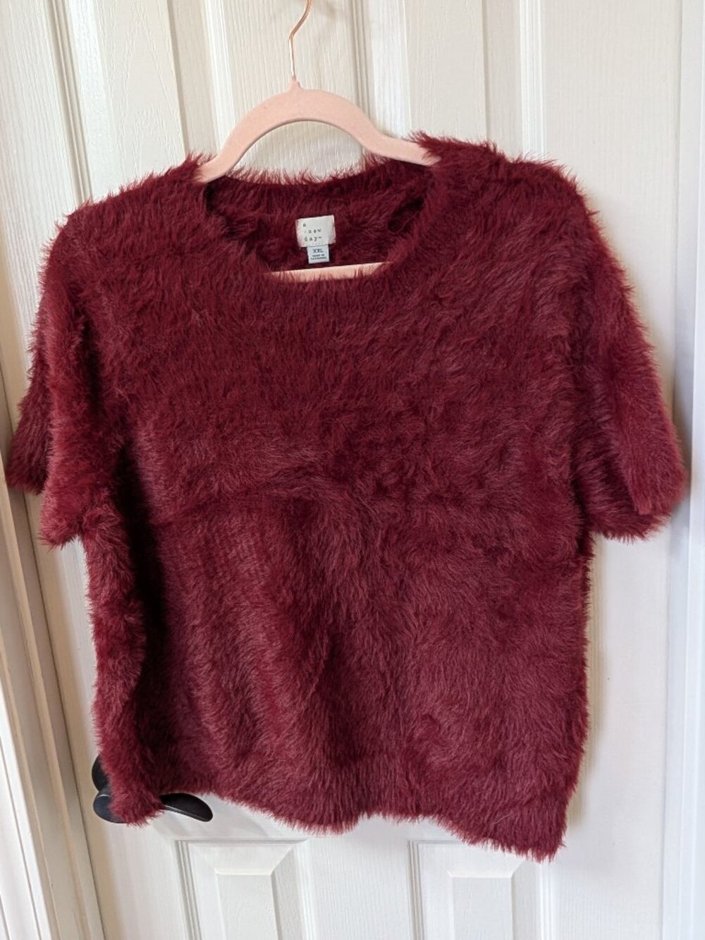 NWT Maroon Fuzzy Short Sleeve Crop Top A New Day Size XXL